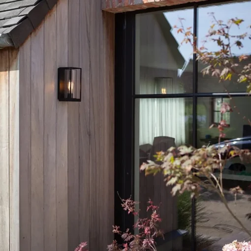 Buitenlantaarn rechthoek zwart/helder glas  IP44>Straluma Outlet