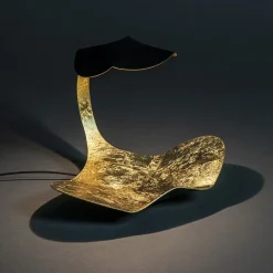 Chique design tafellamp LED zwart met goldleaf></noscript>Straluma Outlet
