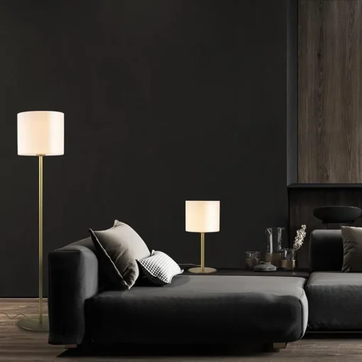 Chique vloerlamp mat goud met mat witte glazen kap>Straluma New