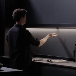Design LED wandlamp zwart met Gesture Control 90 cm></noscript>Straluma Clearance