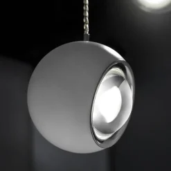 Kleine Italiaanse design hanglamp LED bol Spider wit></noscript>Straluma Best