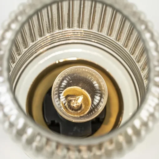 Kleine tafellamp warm lichtgrijs op batterijen Lipa van L&L>Straluma Best