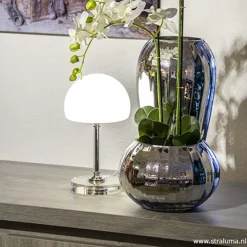 LED tafellamp chroom/opaal glas dimbaar></noscript>Straluma Best