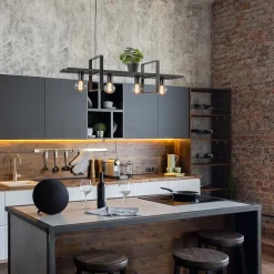 4-Lichts hanglamp zwart met zwarte houten planken></noscript>Straluma Best