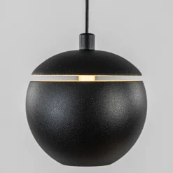 3-Lichts ronde LED hanglamp bollen zwart met goud></noscript>Straluma Outlet