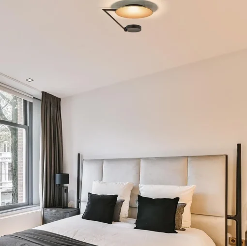 Mat zwarte LED plafondlamp met goud>Straluma Outlet