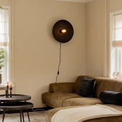 Mat zwarte wandlamp Neva inclusief snoer></noscript>Straluma