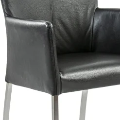 Moderne armstoel zwart leder met RVS poten></noscript>Straluma Outlet