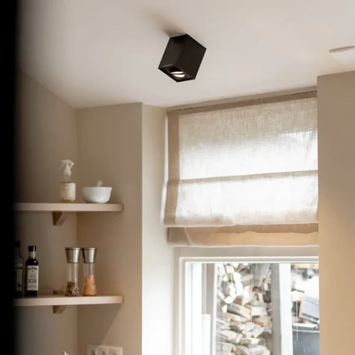 Plafondspot kubus zwart kantelbaar gu10>Straluma Best