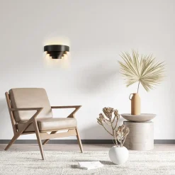 Robuuste wandlamp zwarte ringen></noscript>Straluma Hot