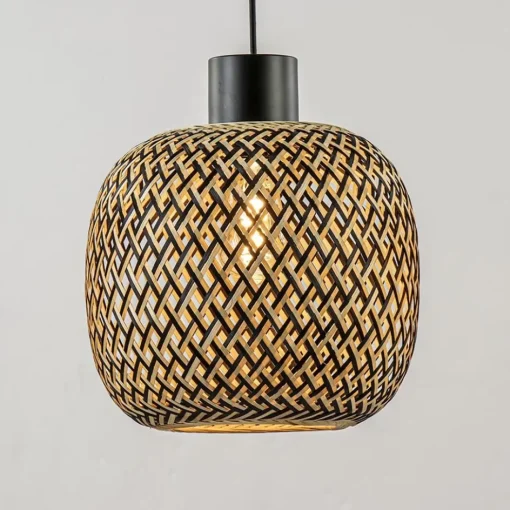 Ronde 3-lichts hanglamp zwart met bamboe kappen>Straluma