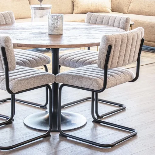 Stoffen eetkamerstoel met zwart metalen frame>Straluma Online