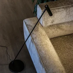 Strakke zwarte design vloerlamp LED></noscript>Straluma Clearance