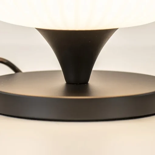 Tafellamp mat zwart met wit glas>Straluma Clearance