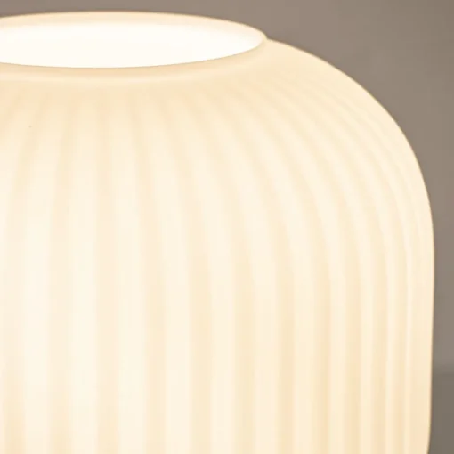 Tafellamp mat zwart met wit glas>Straluma Clearance