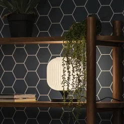 Tafellamp mat zwart met wit glas></noscript>Straluma Clearance