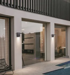 Verstelbare LED buitenlamp zwart IP54 met sensor><noscript><img width=