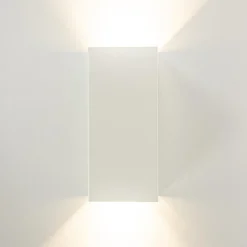 Wandlamp rechthoek wit up+down GU10></noscript>Straluma Outlet