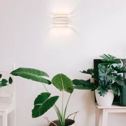 Wandlamp Scudo klein wit/goud></noscript>Straluma Best