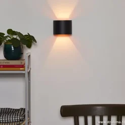 Wandlamp zwart/goud Xio up+down rond></noscript>Straluma Clearance