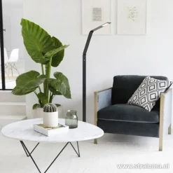 Zwarte led vloerlamp met touchdimmer></noscript>Straluma Outlet